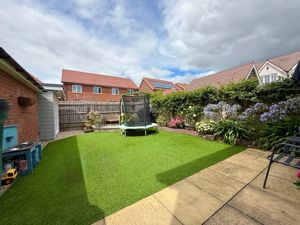 Photo 9- click for photo gallery